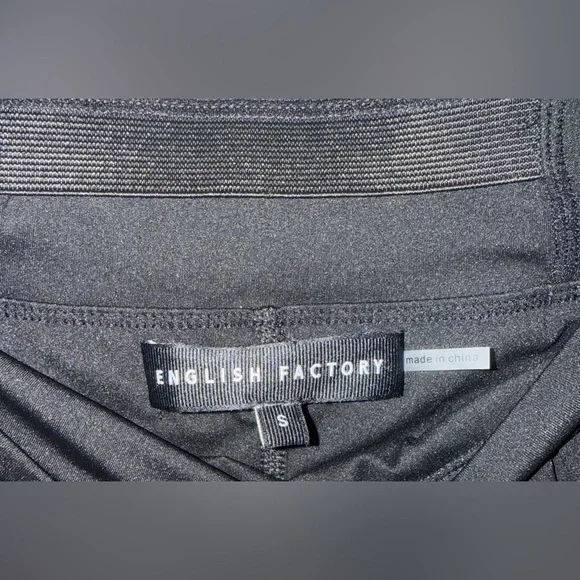 NWOT ENGLISH FACTORY SPORTSWEAR STRETCHED SKORT - Picture 9 of 11